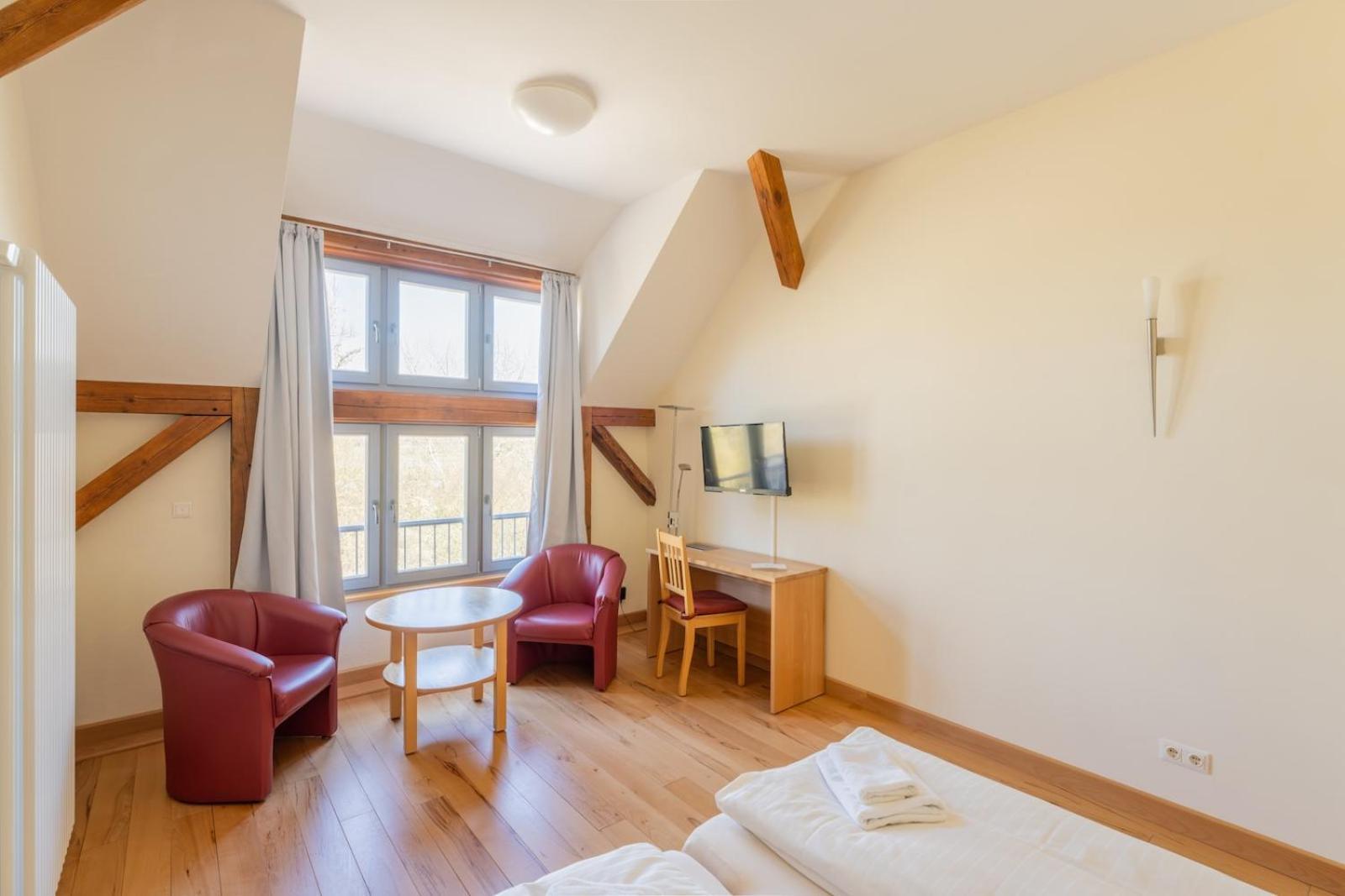 Biohotel Stiftsgut Wilhelmsgluecksbrunn Creuzburg Εξωτερικό φωτογραφία